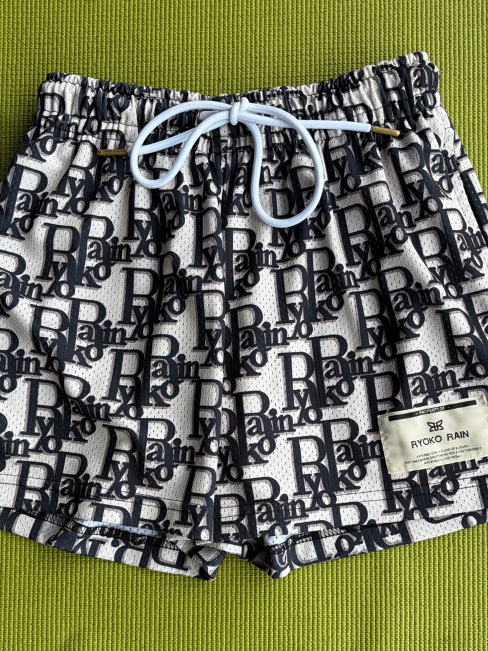 RYOKO RAIN Logo Print Mesh Drawstring RARE Sweat Shorts SMALL AS White Black Men